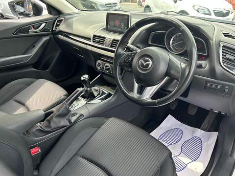 Mazda Mazda3 2.2 SKYACTIV-D SE Hatchback 5dr Diesel Manual Euro 6 (s/s) (150 ps) - U111