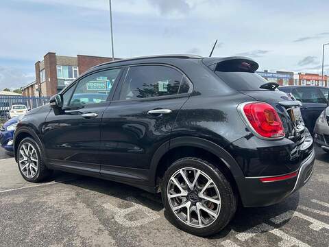 Fiat 500X 1.6 MultiJetII Cross Plus SUV 5dr Diesel Manual Euro 6 (s/s) (120 ps) - U112