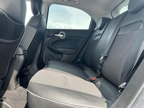 Fiat 500X 1.6 MultiJetII Cross Plus SUV 5dr Diesel Manual Euro 6 (s/s) (120 ps) - U112