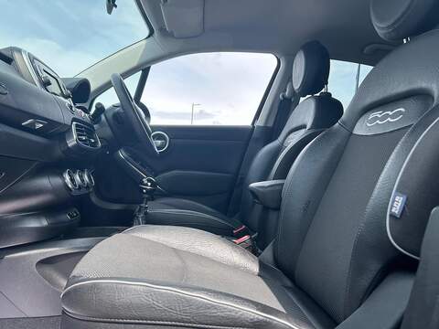 Fiat 500X 1.6 MultiJetII Cross Plus SUV 5dr Diesel Manual Euro 6 (s/s) (120 ps) - U112