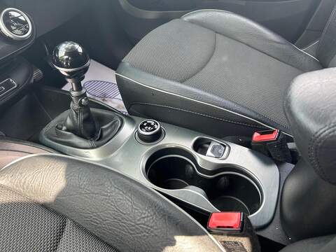 Fiat 500X 1.6 MultiJetII Cross Plus SUV 5dr Diesel Manual Euro 6 (s/s) (120 ps) - U112