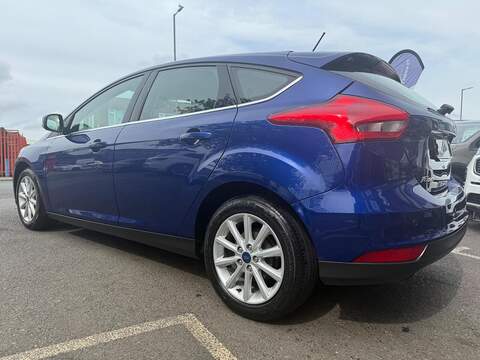 Ford Focus 1.0T EcoBoost Titanium Hatchback 5dr Petrol Manual Euro 6 (s/s) (125 ps) - U114