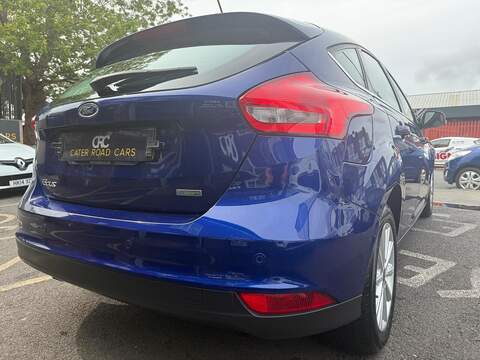 Ford Focus 1.0T EcoBoost Titanium Hatchback 5dr Petrol Manual Euro 6 (s/s) (125 ps) - U114