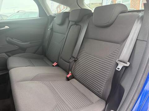 Ford Focus 1.0T EcoBoost Titanium Hatchback 5dr Petrol Manual Euro 6 (s/s) (125 ps) - U114