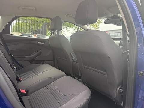 Ford Focus 1.0T EcoBoost Titanium Hatchback 5dr Petrol Manual Euro 6 (s/s) (125 ps) - U114