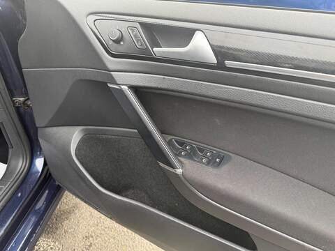 Volkswagen Golf 2.0 TDI BlueMotion Tech GT Hatchback 5dr Diesel Manual Euro 5 (s/s) (150 ps) - U115