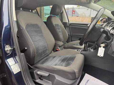 Volkswagen Golf 2.0 TDI BlueMotion Tech GT Hatchback 5dr Diesel Manual Euro 5 (s/s) (150 ps) - U115