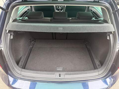 Volkswagen Golf 2.0 TDI BlueMotion Tech GT Hatchback 5dr Diesel Manual Euro 5 (s/s) (150 ps) - U115