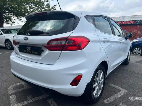 Ford Fiesta 1.0T EcoBoost Zetec Euro 6 (s/s) 5dr - U117