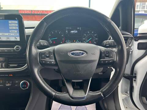 Ford Fiesta 1.0T EcoBoost Zetec Euro 6 (s/s) 5dr - U117