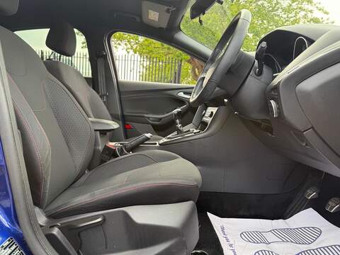 Ford Focus 1.0T EcoBoost ST-Line Euro 6 (s/s) 5dr - U118