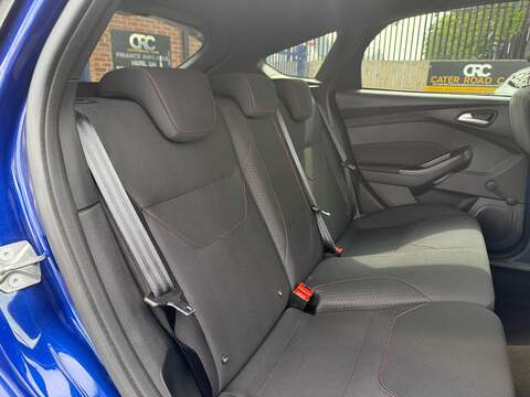 Ford Focus 1.0T EcoBoost ST-Line Euro 6 (s/s) 5dr - U118