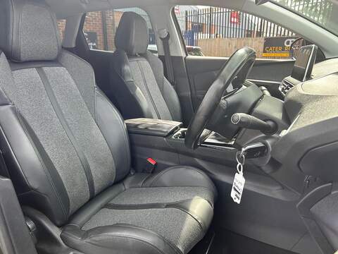 Peugeot 3008 1.2 PureTech Allure Euro 6 (s/s) 5dr - U119