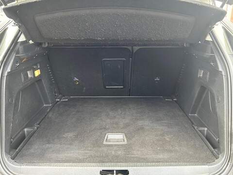 Peugeot 3008 1.2 PureTech Allure Euro 6 (s/s) 5dr - U119