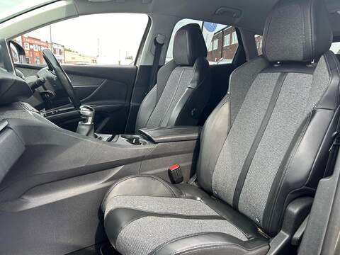 Peugeot 3008 1.2 PureTech Allure Euro 6 (s/s) 5dr - U119