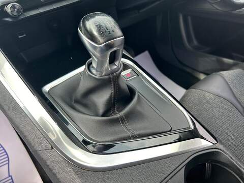 Peugeot 3008 1.2 PureTech Allure Euro 6 (s/s) 5dr - U119