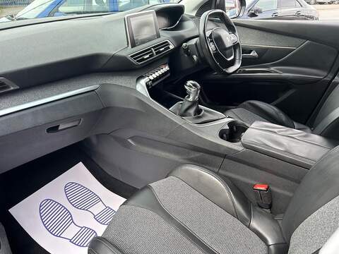 Peugeot 3008 1.2 PureTech Allure Euro 6 (s/s) 5dr - U119