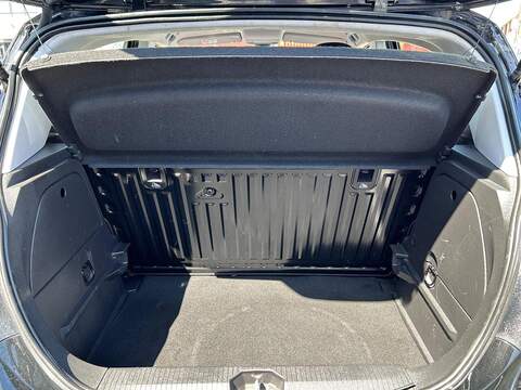 Vauxhall Corsa Corsa 1.4i ecoTEC SRi Nav Euro 6 5dr - U12