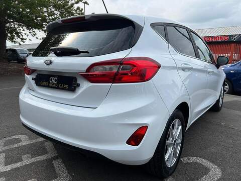Ford Fiesta 1.0T EcoBoost Zetec Euro 6 (s/s) 5dr - U120