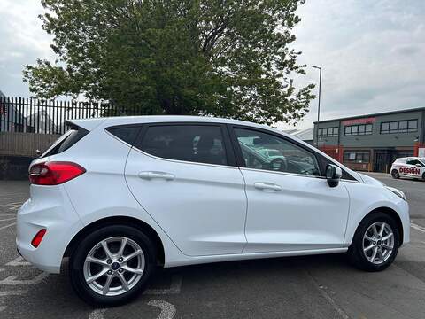 Ford Fiesta 1.0T EcoBoost Zetec Euro 6 (s/s) 5dr - U120