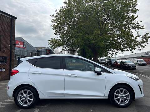 Ford Fiesta 1.0T EcoBoost Zetec Euro 6 (s/s) 5dr - U120