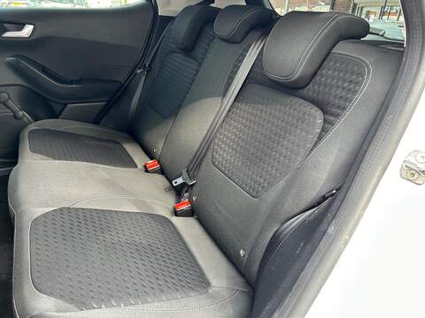Ford Fiesta 1.0T EcoBoost Zetec Euro 6 (s/s) 5dr - U120