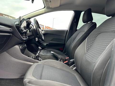 Ford Fiesta 1.0T EcoBoost Zetec Euro 6 (s/s) 5dr - U120