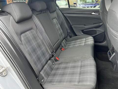 Volkswagen Golf 2.0 TDI GTD Hatchback 5dr Diesel DSG Euro 6 (s/s) (200 ps) - U123