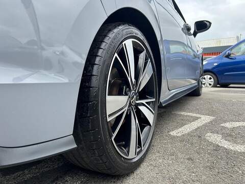 Volkswagen Golf 2.0 TDI GTD Hatchback 5dr Diesel DSG Euro 6 (s/s) (200 ps) - U123