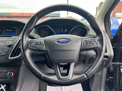Ford Focus 1.0T EcoBoost Zetec S Hatchback 5dr Petrol Manual Euro 6 (s/s) (125 ps) - U124