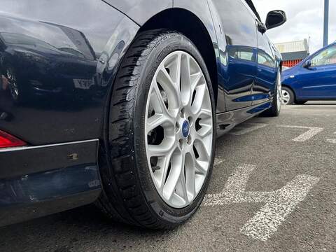 Ford Focus 1.0T EcoBoost Zetec S Hatchback 5dr Petrol Manual Euro 6 (s/s) (125 ps) - U124