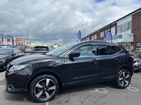 Nissan Qashqai 1.6 dCi N-Connecta SUV 5dr Diesel Manual 2WD Euro 6 (s/s) (130 ps) - U125