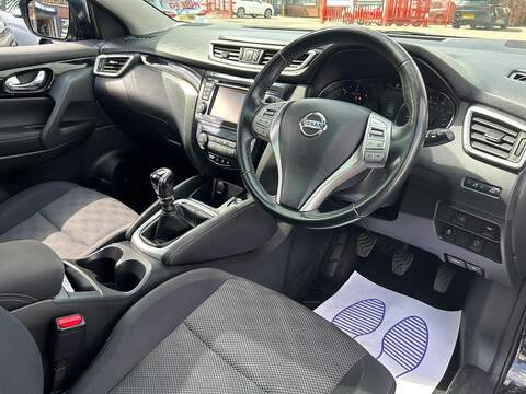 Nissan Qashqai 1.6 dCi N-Connecta SUV 5dr Diesel Manual 2WD Euro 6 (s/s) (130 ps) - U125
