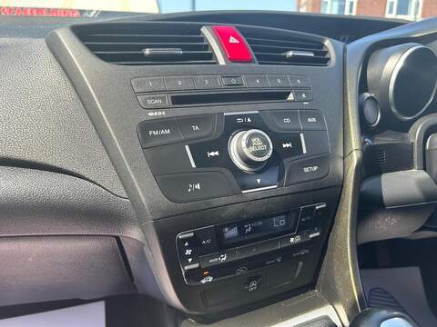 Honda Civic 1.4 i-VTEC SE Hatchback 5dr Petrol Manual Euro 5 (s/s) (100 ps) - U133
