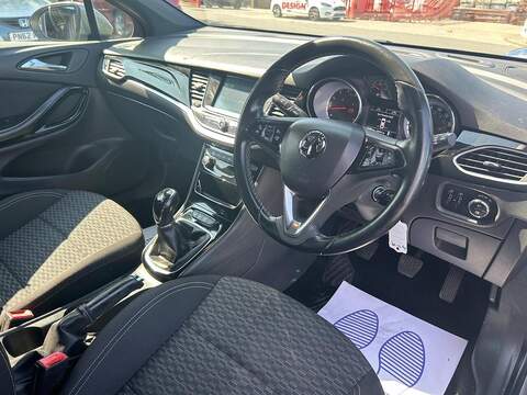 Vauxhall Astra 1.4i Turbo SRi Hatchback 5dr Petrol Manual Euro 6 (150 ps) - U134