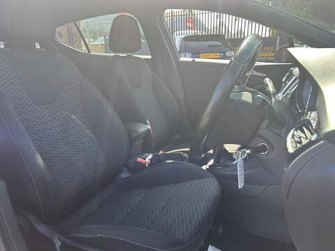 Vauxhall Astra 1.4i Turbo SRi Hatchback 5dr Petrol Manual Euro 6 (150 ps) - U134