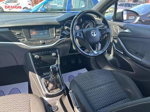 Vauxhall Astra 1.4i Turbo SRi Hatchback 5dr Petrol Manual Euro 6 (150 ps) - U134