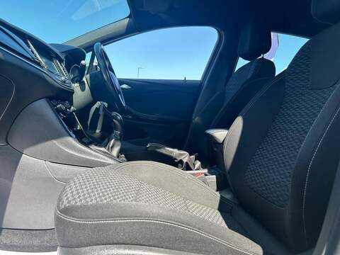 Vauxhall Astra 1.4i Turbo SRi Hatchback 5dr Petrol Manual Euro 6 (150 ps) - U134