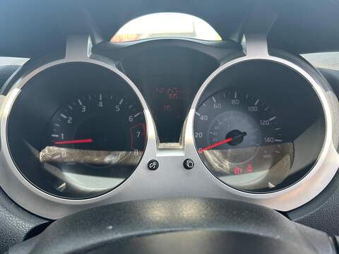 Nissan Juke 1.6 Visia Euro 6 5dr - U136