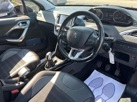 Peugeot 2008 2008 1.2 PureTech Allure Premium Euro 6 5dr - U14
