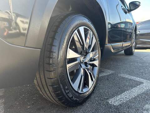 Peugeot 2008 2008 1.2 PureTech Allure Premium Euro 6 5dr - U14