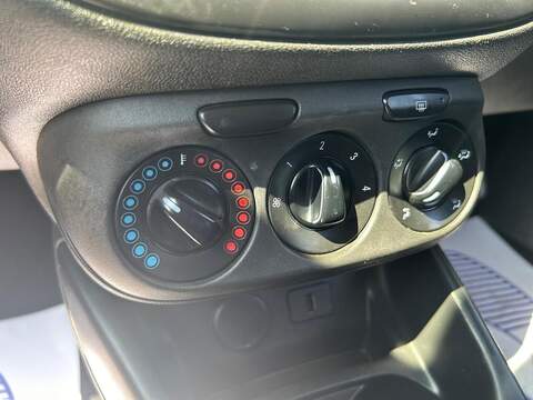 Vauxhall Corsa 1.0i Turbo ecoFLEX Sting R Hatchback 3dr Petrol Manual Euro 6 (s/s) (115 ps) - U142