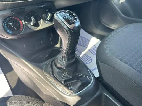 Vauxhall Corsa 1.0i Turbo ecoFLEX Sting R Hatchback 3dr Petrol Manual Euro 6 (s/s) (115 ps) - U142