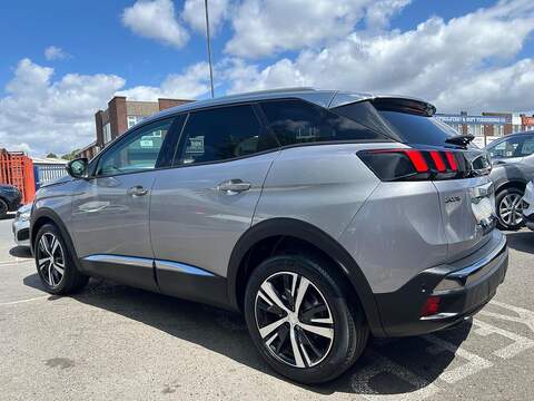 Peugeot 3008 1.5 BlueHDi Allure SUV 5dr Diesel EAT Euro 6 (s/s) (130 ps) - U144