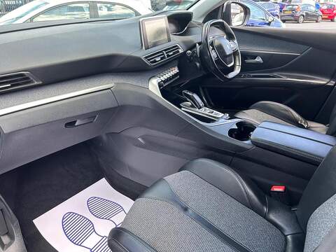 Peugeot 3008 1.5 BlueHDi Allure SUV 5dr Diesel EAT Euro 6 (s/s) (130 ps) - U144