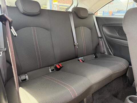 Vauxhall Corsa 1.4i ecoTEC SRi Euro 6 3dr - U147