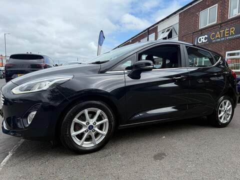 Ford Fiesta 1.0T EcoBoost Zetec Hatchback 5dr Petrol Manual Euro 6 (s/s) (100 ps) - U150