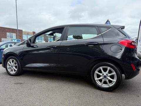 Ford Fiesta 1.0T EcoBoost Zetec Hatchback 5dr Petrol Manual Euro 6 (s/s) (100 ps) - U150