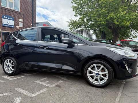 Ford Fiesta 1.0T EcoBoost Zetec Hatchback 5dr Petrol Manual Euro 6 (s/s) (100 ps) - U150