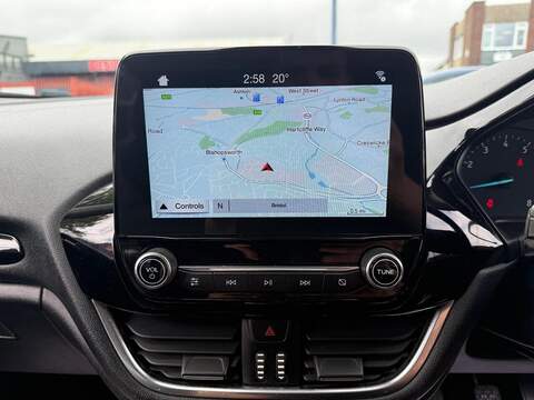 Ford Fiesta 1.0T EcoBoost Zetec Hatchback 5dr Petrol Manual Euro 6 (s/s) (100 ps) - U150